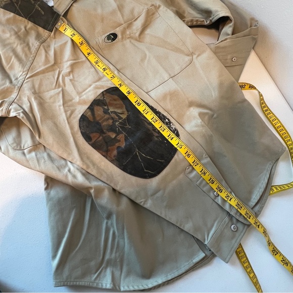 Mossy Oak Heavy Cotton Camo Accent Green Button Down Shirt Medium - Picture 11 of 11